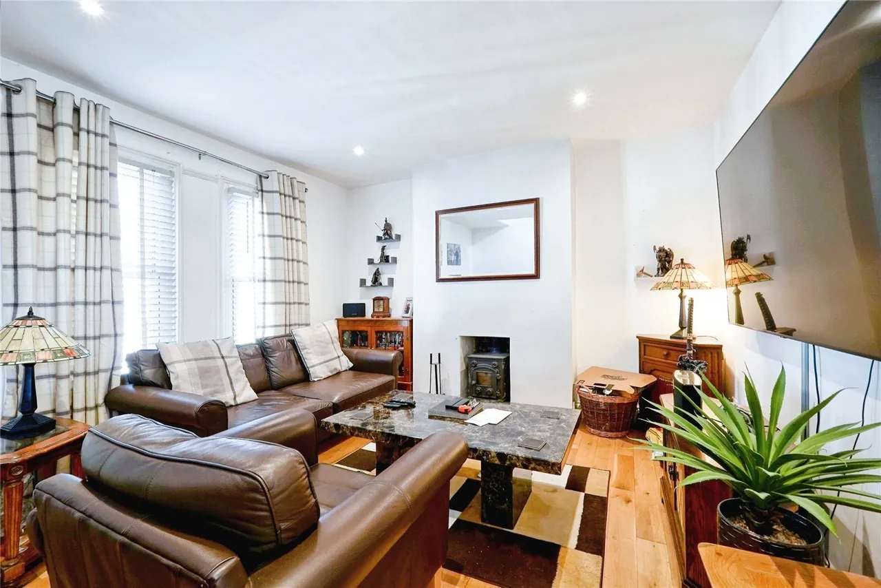 Kearsney Avenue, Dover, Kent, CT16, photo 2