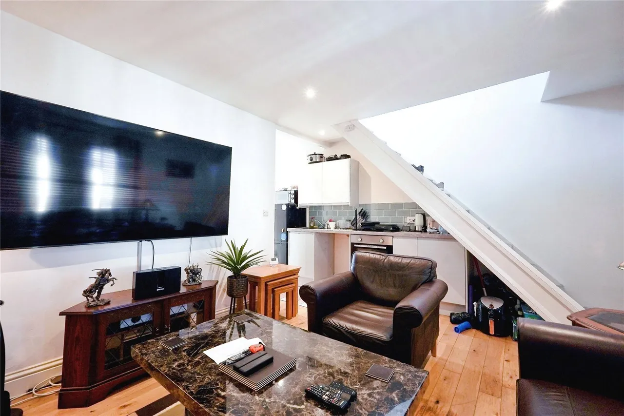 Kearsney Avenue, Dover, Kent, CT16, photo 5