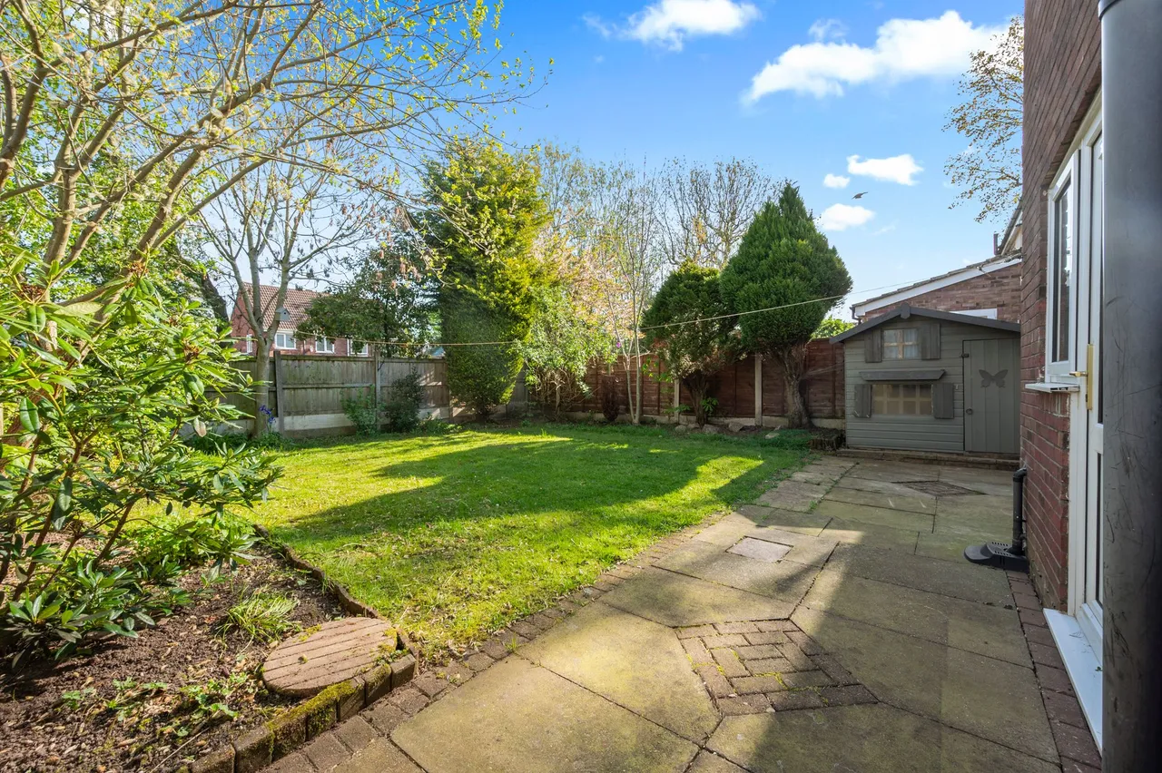 Tweedsmuir Close, Fearnhead, Warrington, Warrington, WA2 0EL, photo 23