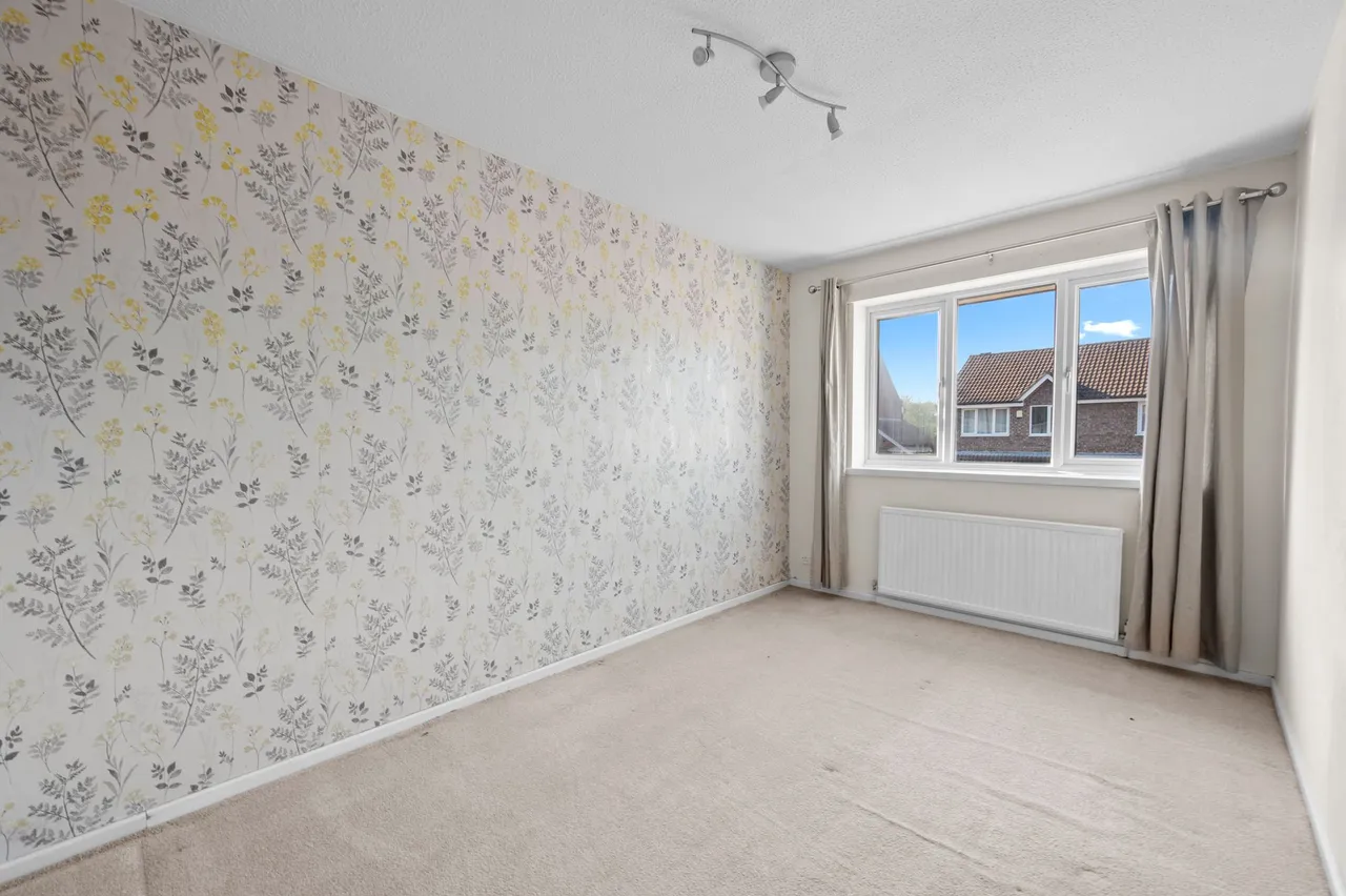 Tweedsmuir Close, Fearnhead, Warrington, Warrington, WA2 0EL, photo 13