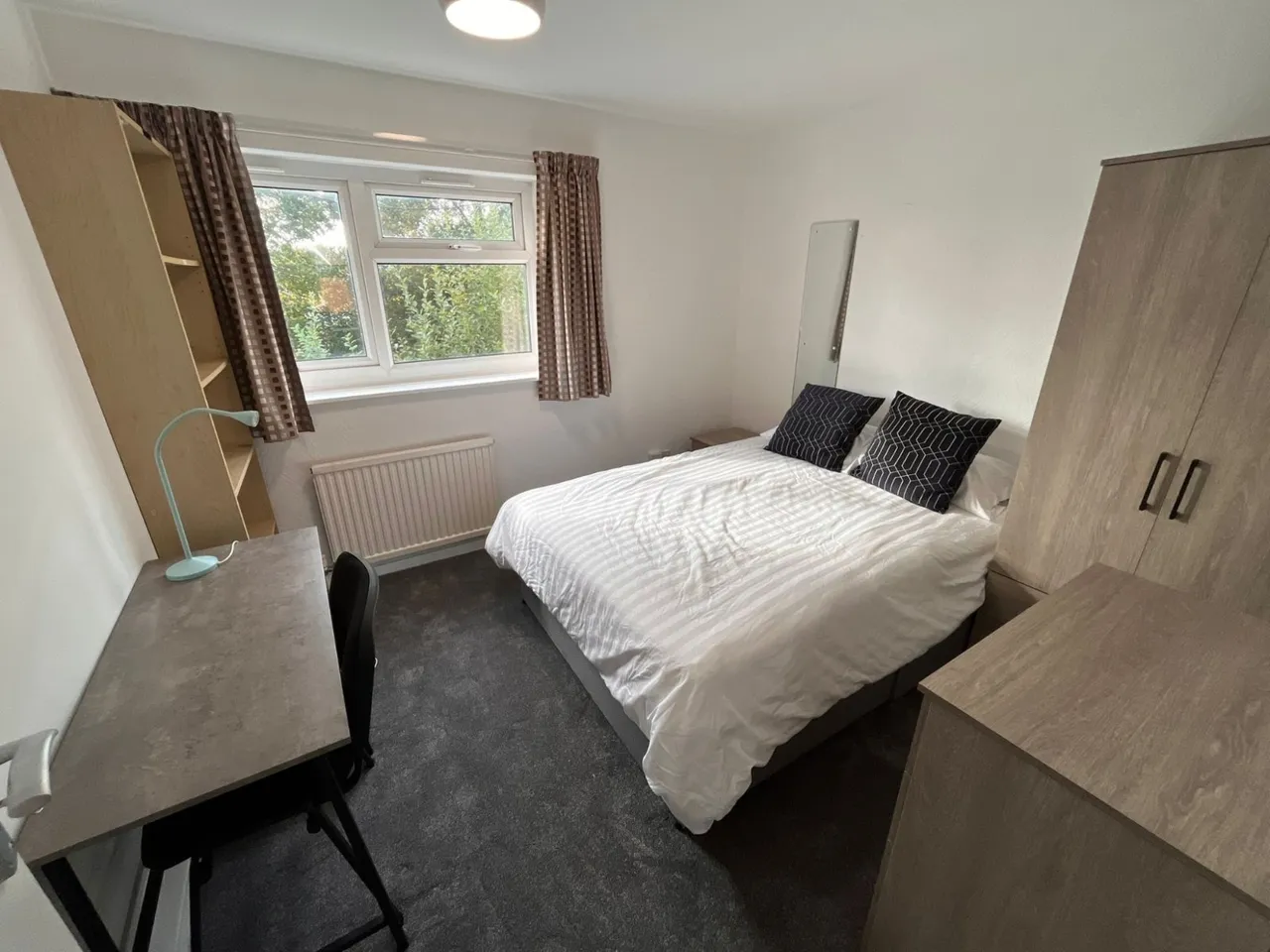 Howden Gardens, Hyde Park, LS6, photo 7