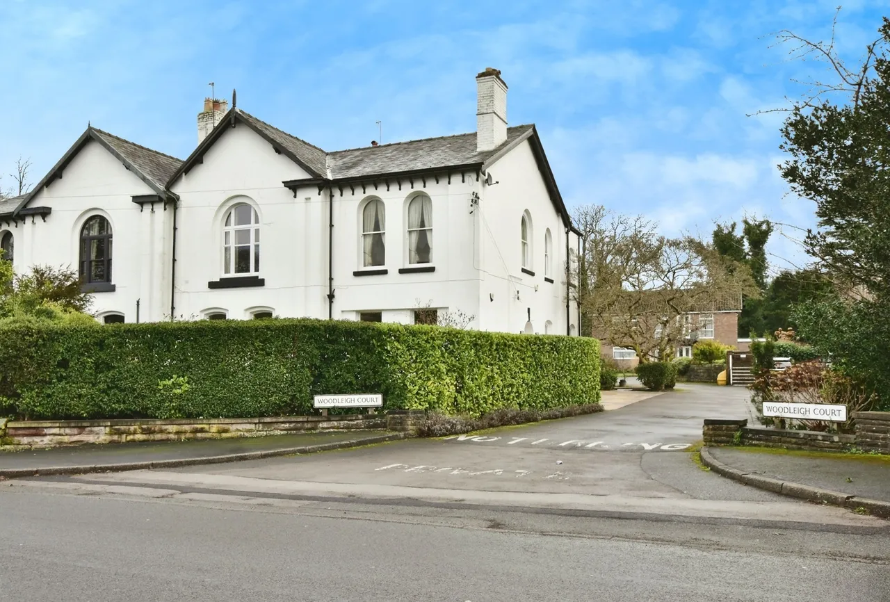 Woodleigh Court, ALDERLEY EDGE, Cheshire, SK9, photo 15