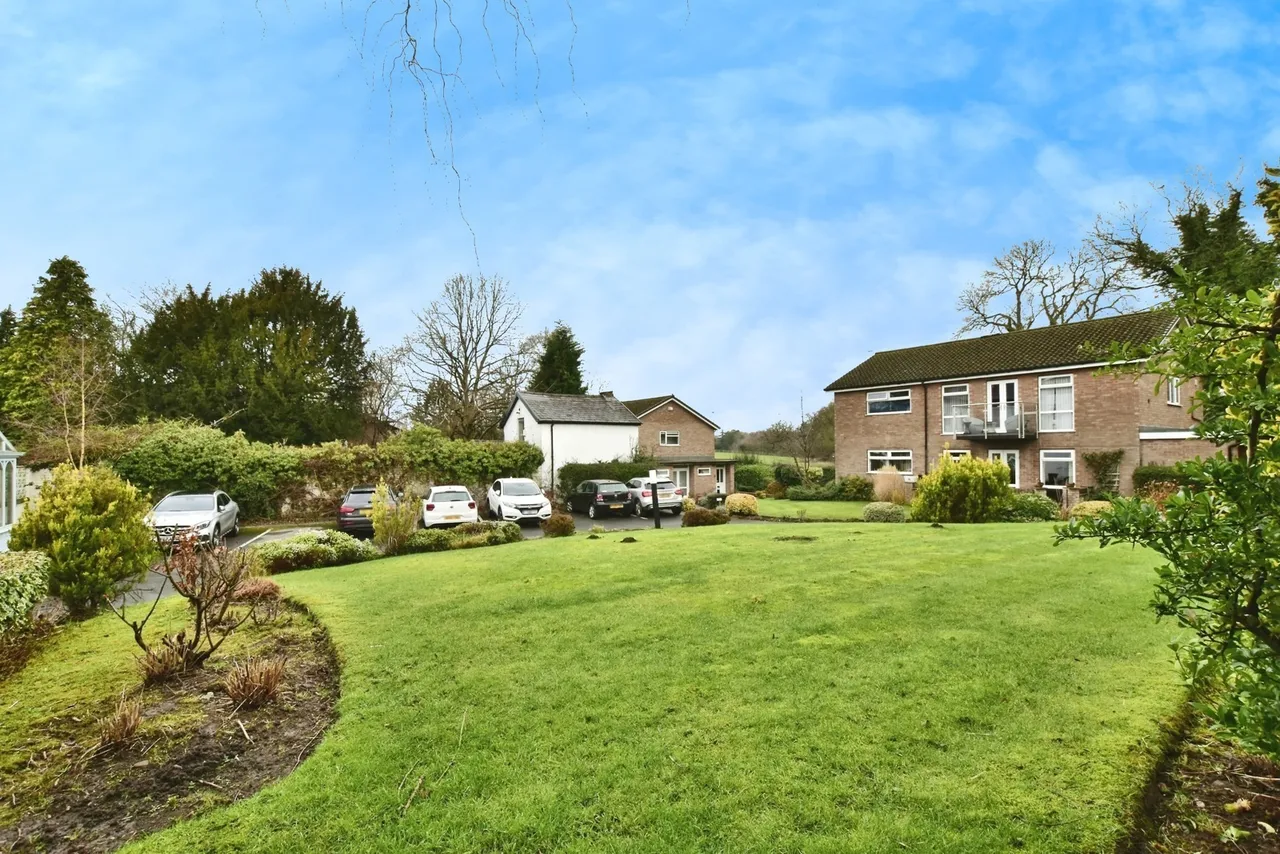 Woodleigh Court, ALDERLEY EDGE, Cheshire, SK9, photo 12