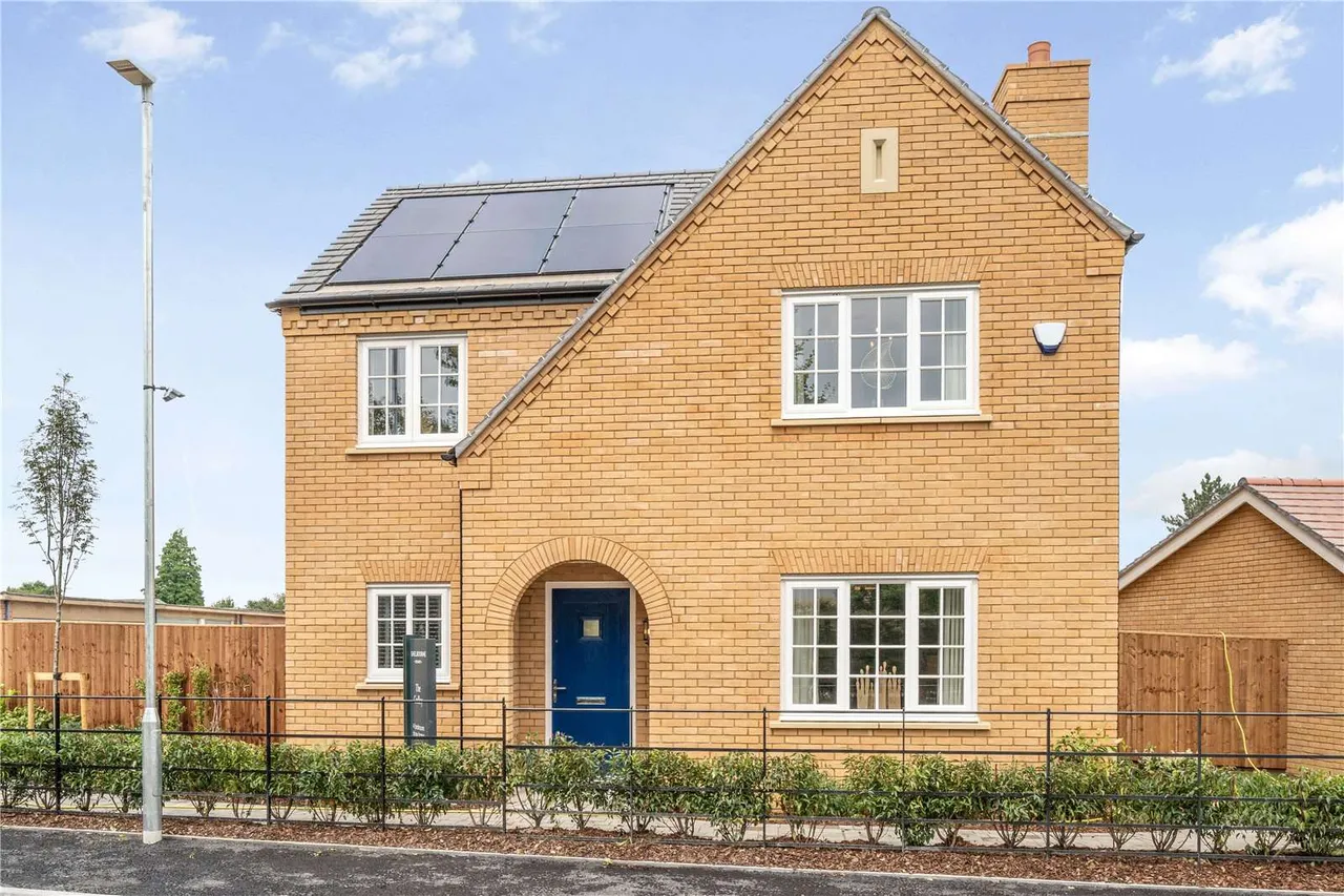 The Orchards, Fulbourn, Cambridge, Cambridgeshire, CB21 5AP, photo 10