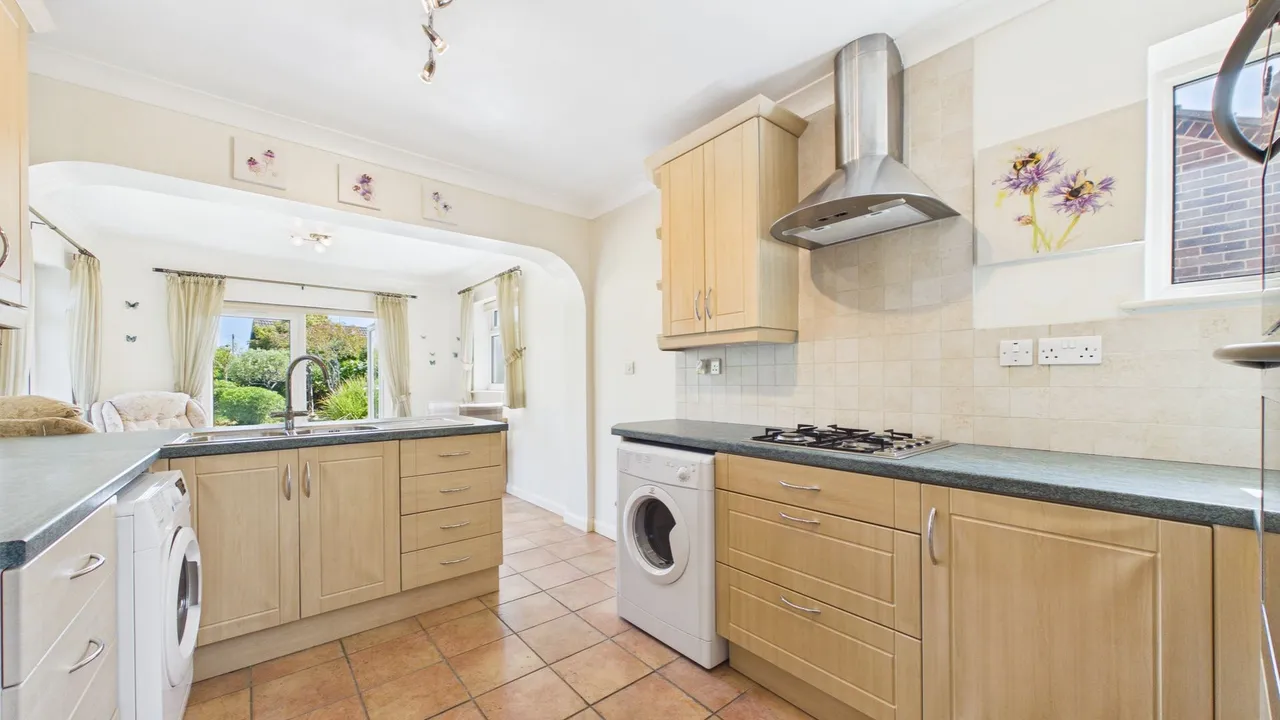 Fulbridge Road, Werrington, Peterborough, PE4, photo 5