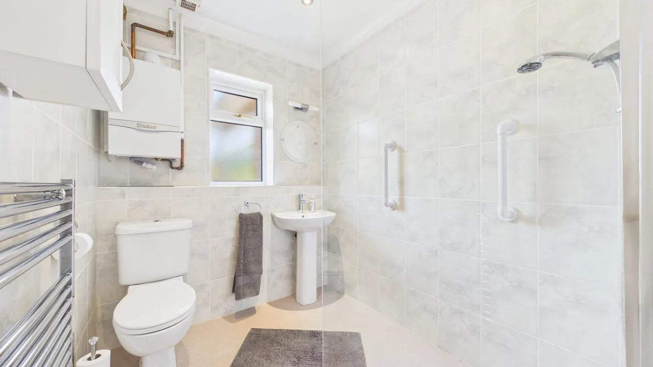 Fulbridge Road, Werrington, Peterborough, PE4, photo 15