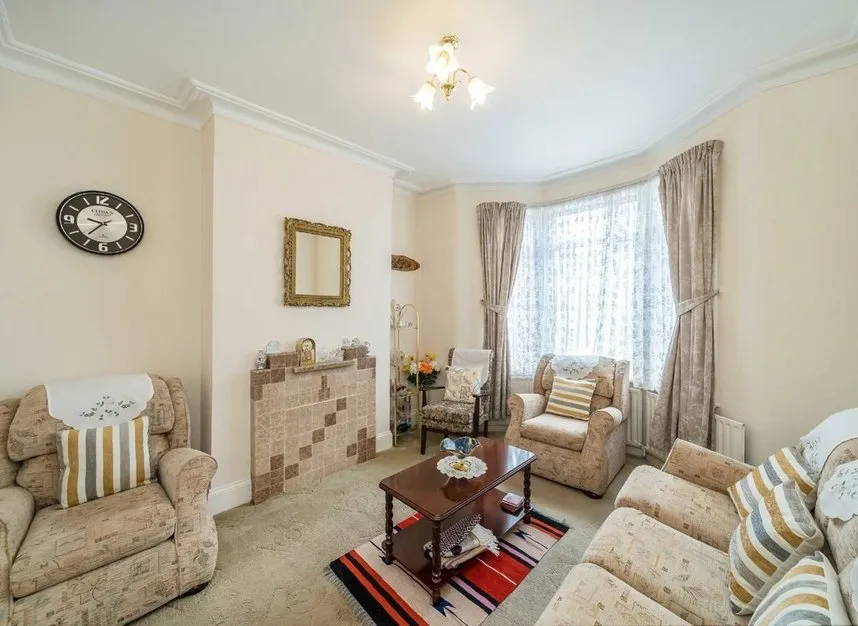 Franciscan Road, Tooting, SW17, photo 2