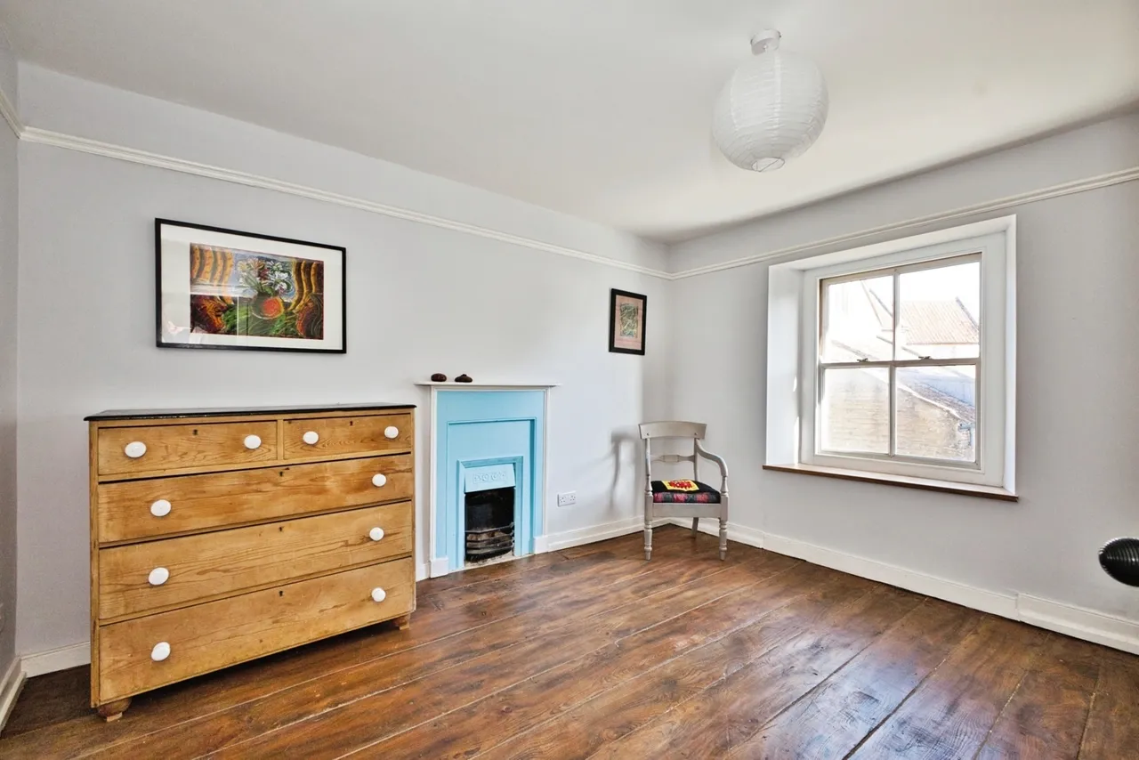 St. James Street, South Petherton, TA13, photo 5