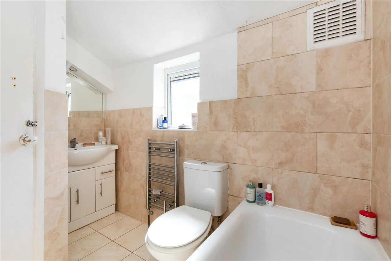 Lucien Road, London, SW17, photo 5