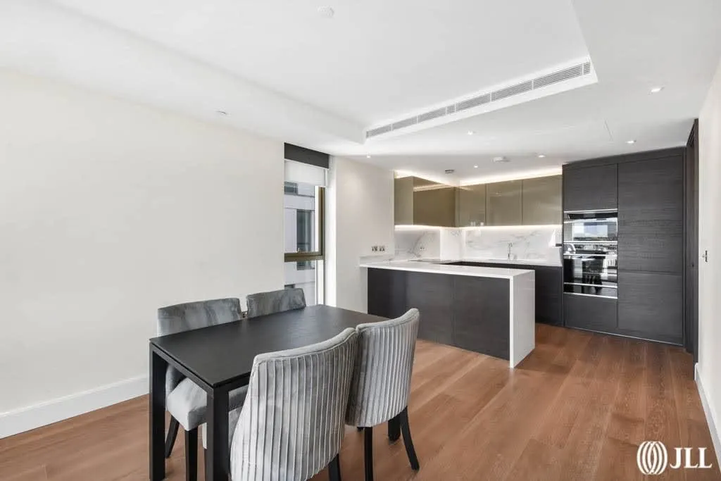 Warwick Lane, London, W14, photo 6