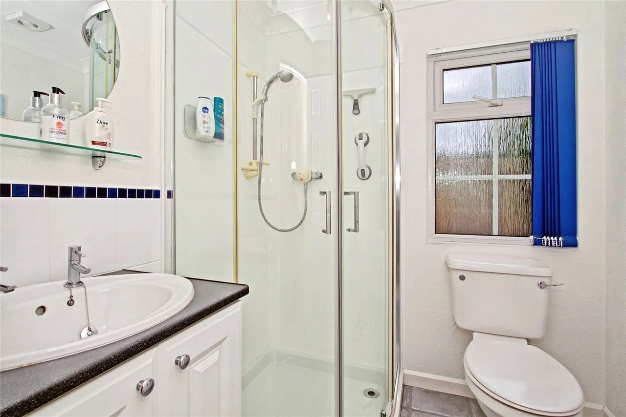 Cosawes Park Homes, Perranarworthal, TR3, photo 17