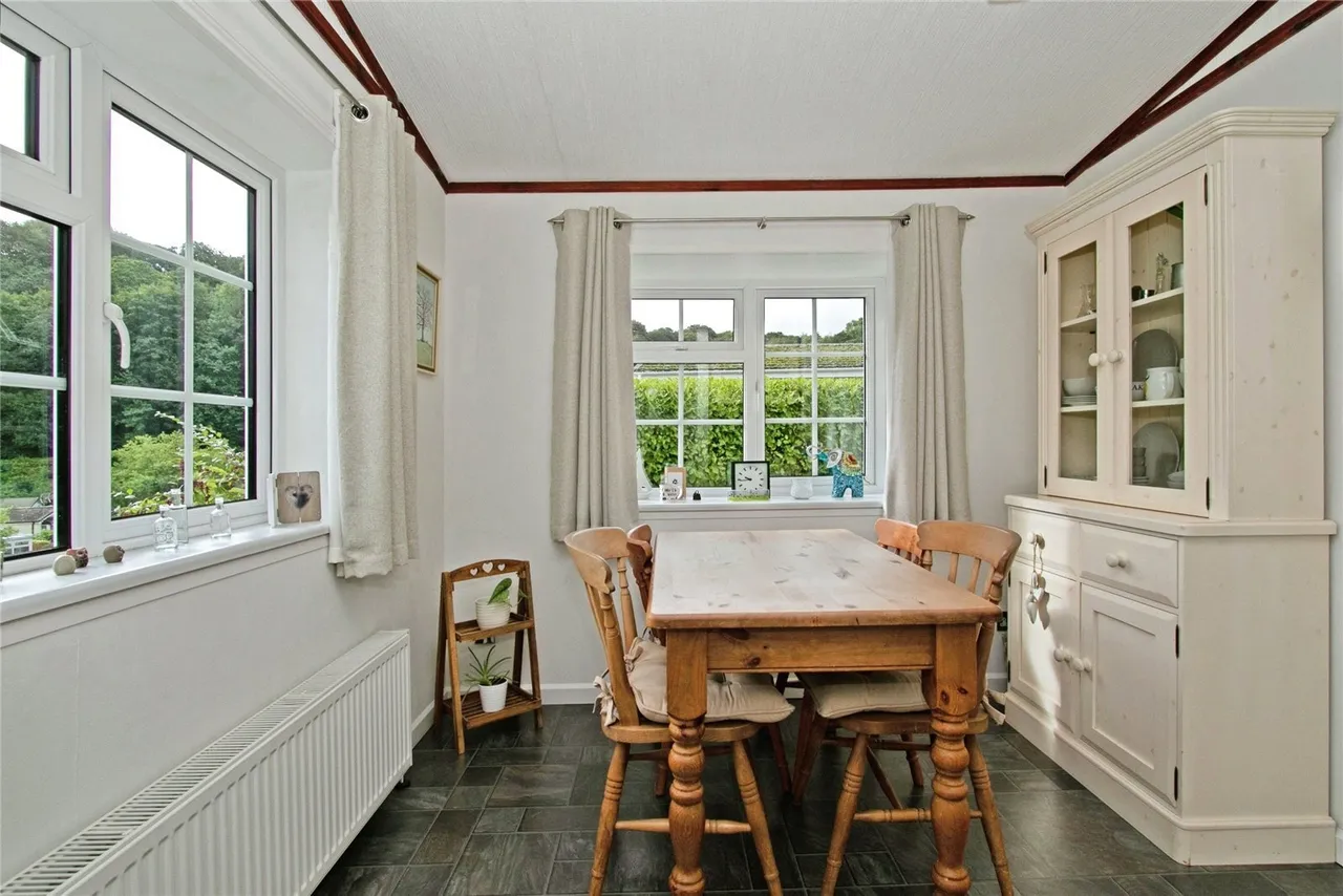 Cosawes Park Homes, Perranarworthal, TR3, photo 3