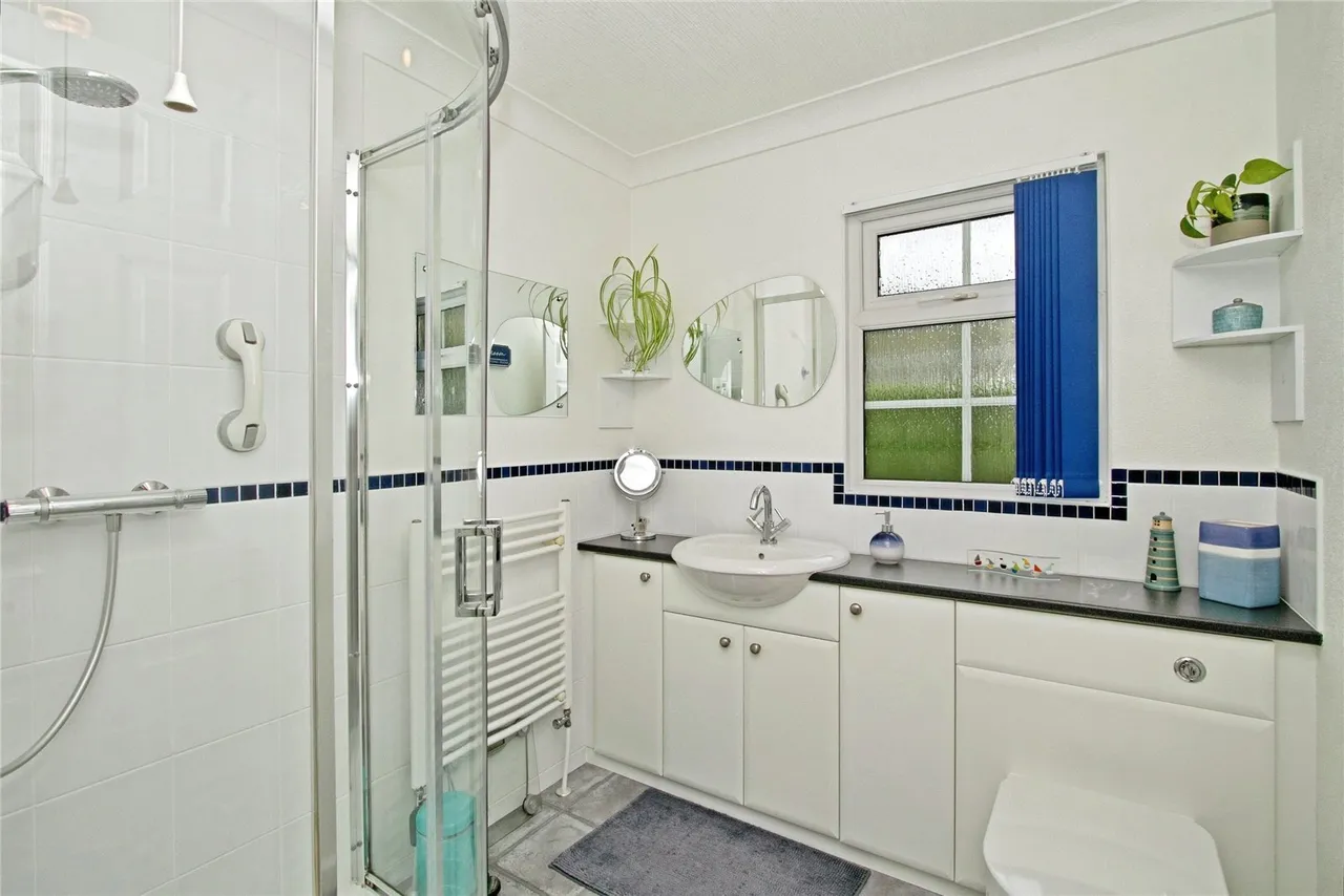 Cosawes Park Homes, Perranarworthal, TR3, photo 12