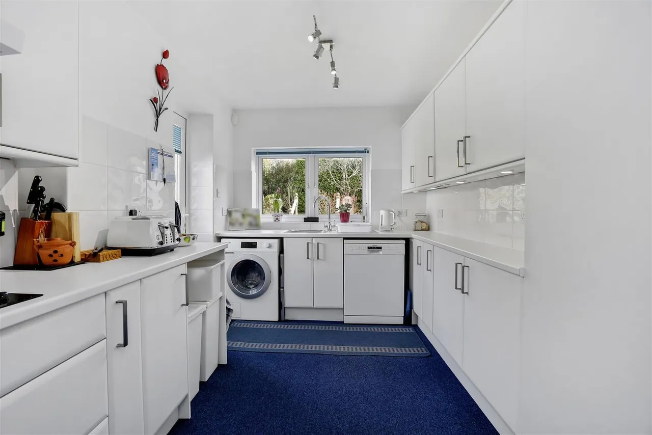Devon Road, Cheam, Surrey, SM2 7PD, photo 9