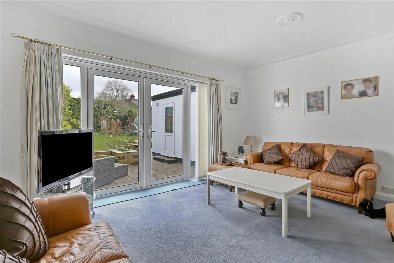 Devon Road, Cheam, Surrey, SM2 7PD, photo 4