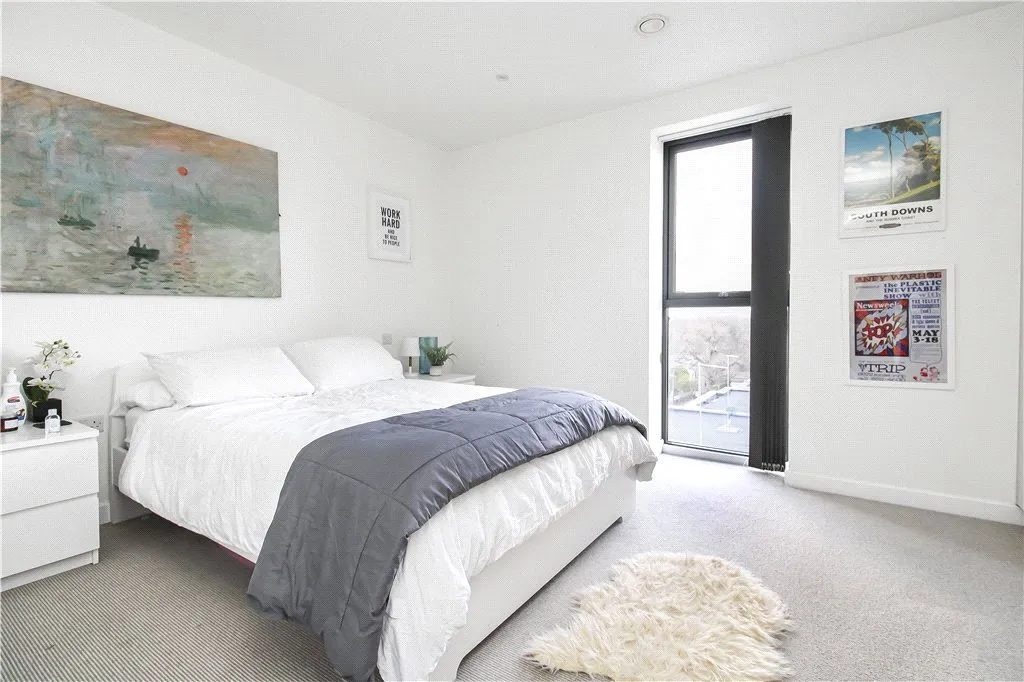 Beatrice Place, London, SW19, photo 4