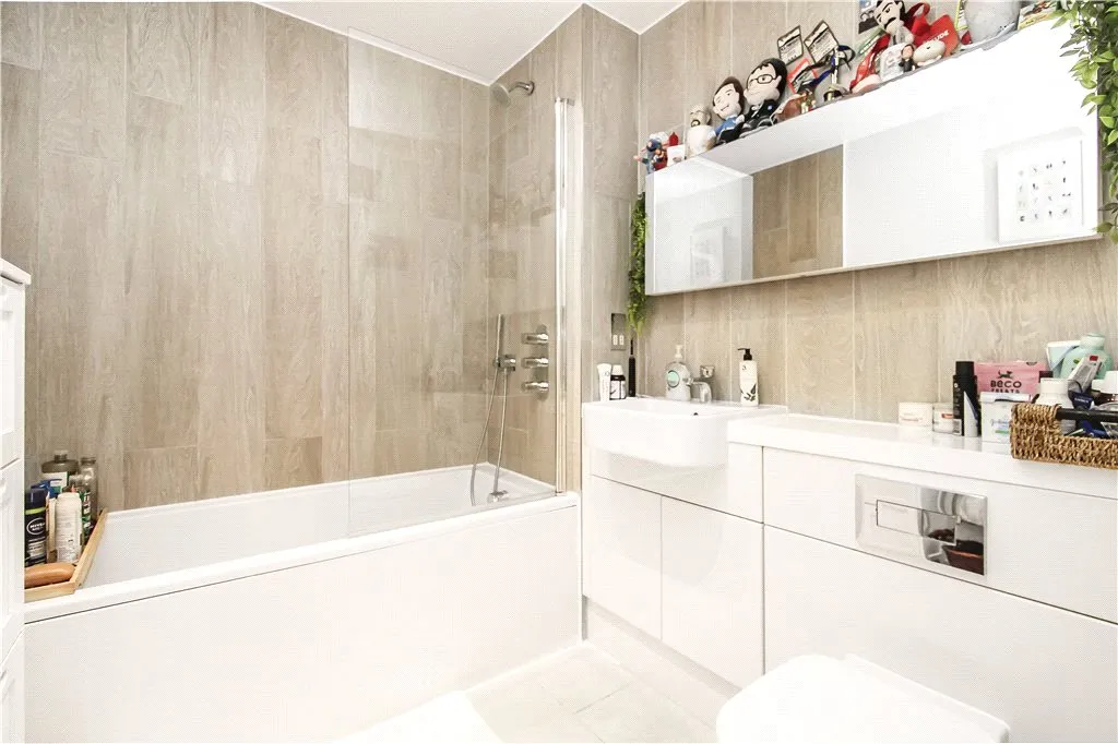 Beatrice Place, London, SW19, photo 5