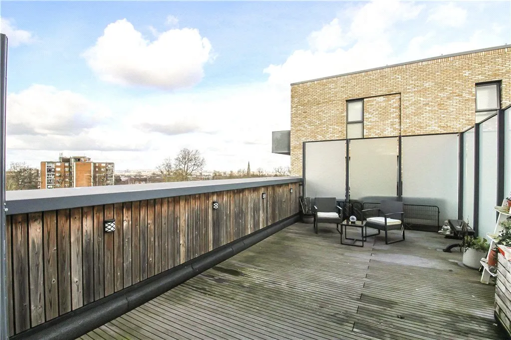 Beatrice Place, London, SW19, photo 7
