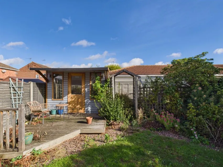 Haydale Gardens, Longlevens, photo 21