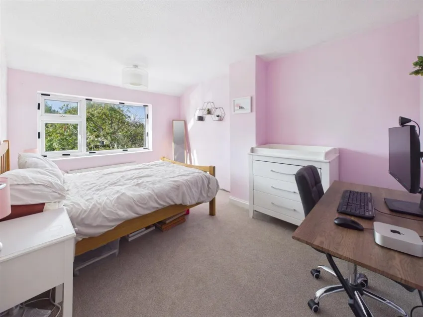 Haydale Gardens, Longlevens, photo 16