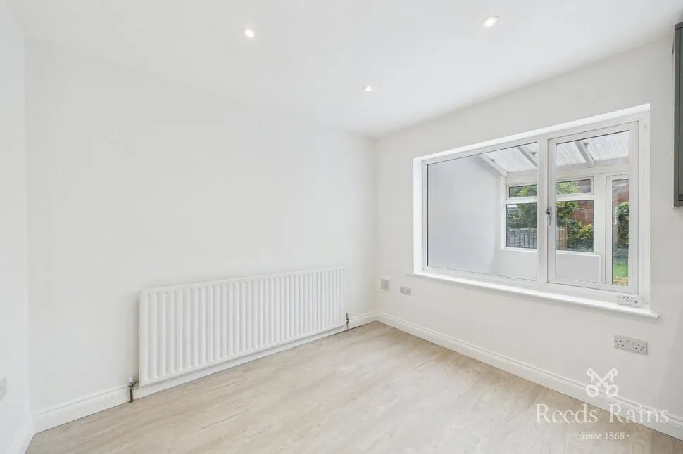 George Street, Outwood, WF1, photo 13