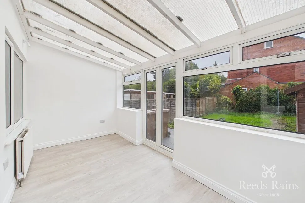 George Street, Outwood, WF1, photo 7