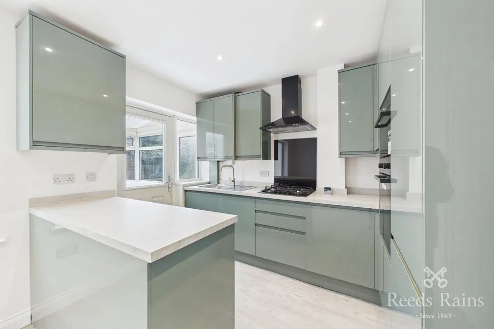 George Street, Outwood, WF1, photo 5