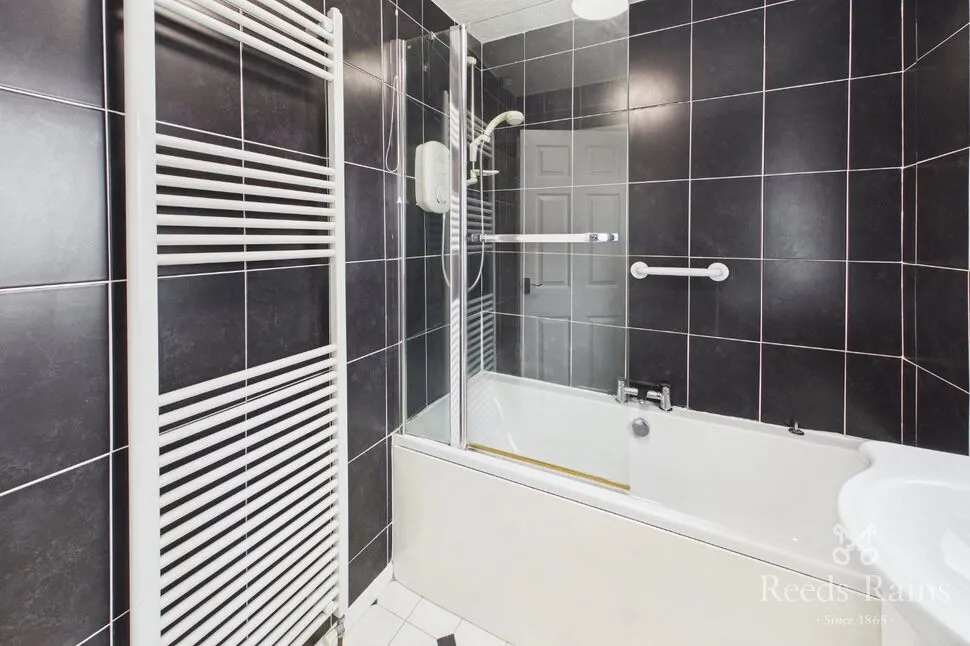 George Street, Outwood, WF1, photo 10