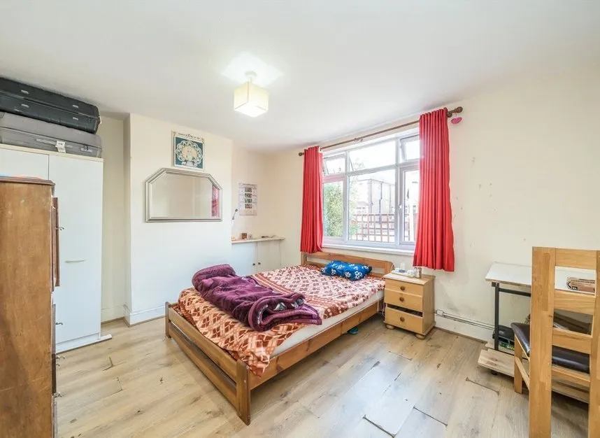 Station Road, Hounslow, TW3, photo 6