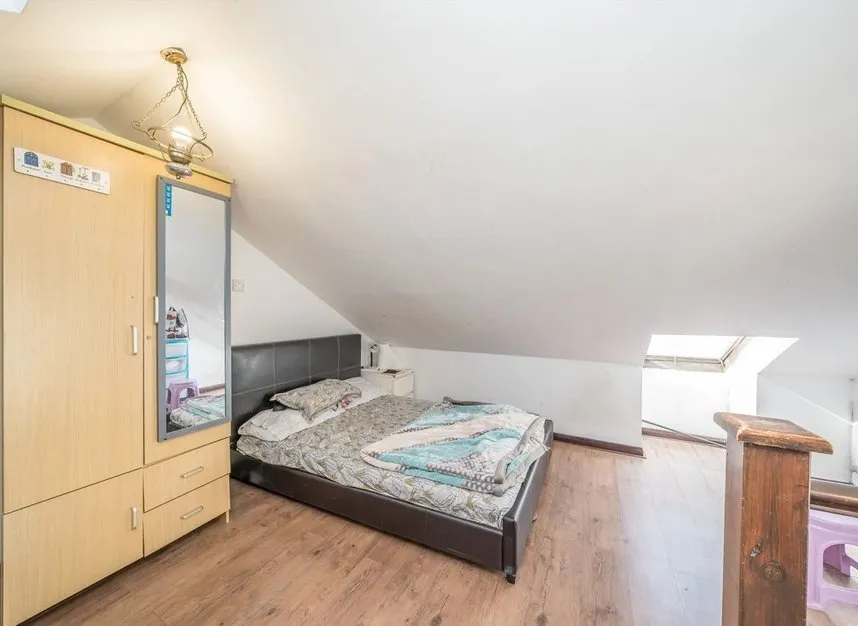 Station Road, Hounslow, TW3, photo 7