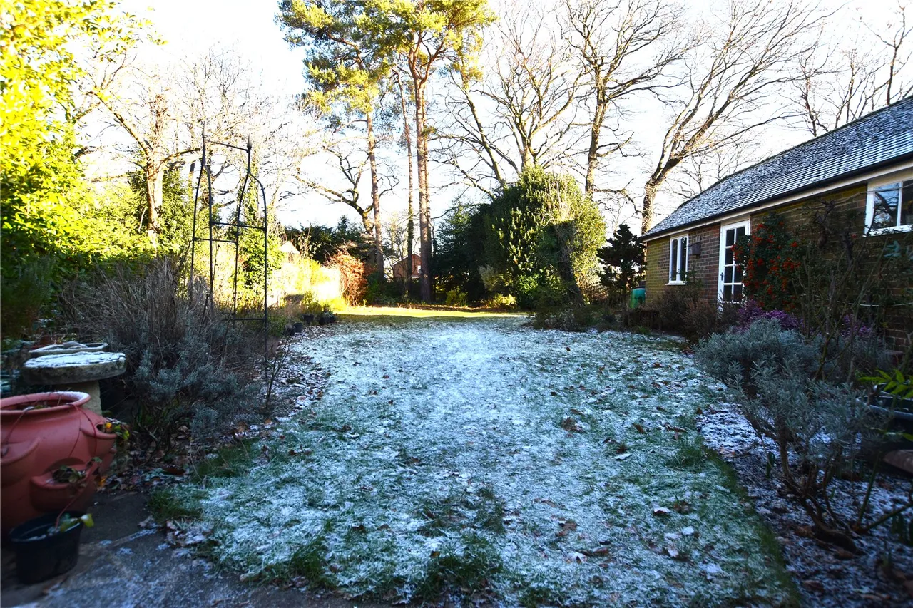 Fernhill Road, Farnborough, Hampshire, GU14 9SA, photo 20