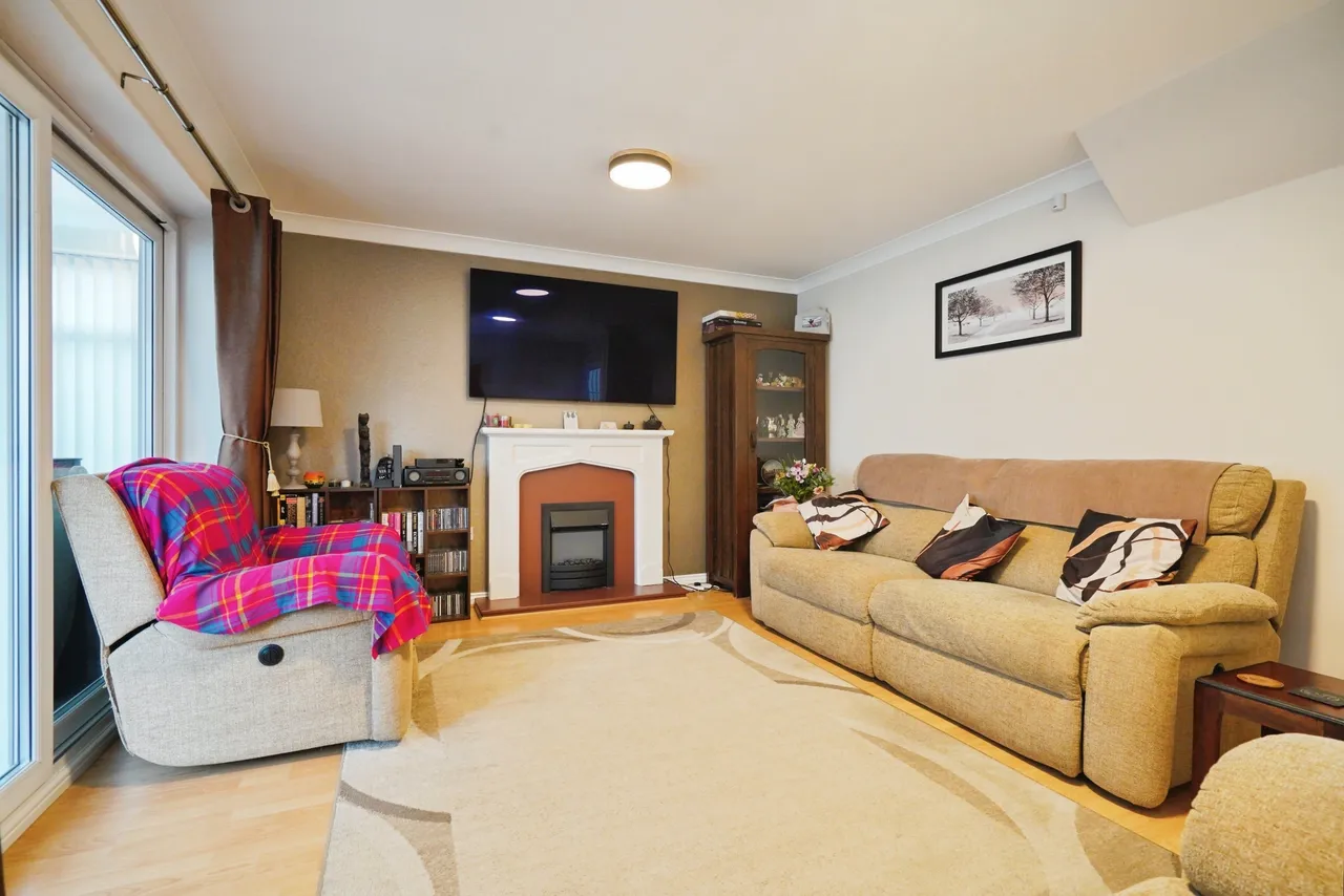 Ault Dene, Swadlincote, DE11, photo 8