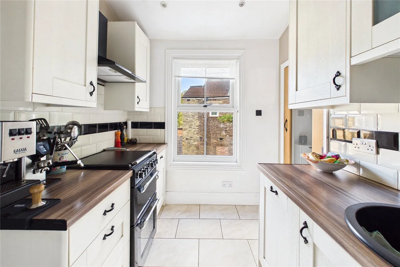 Danbrook Road, London, SW16, photo 8