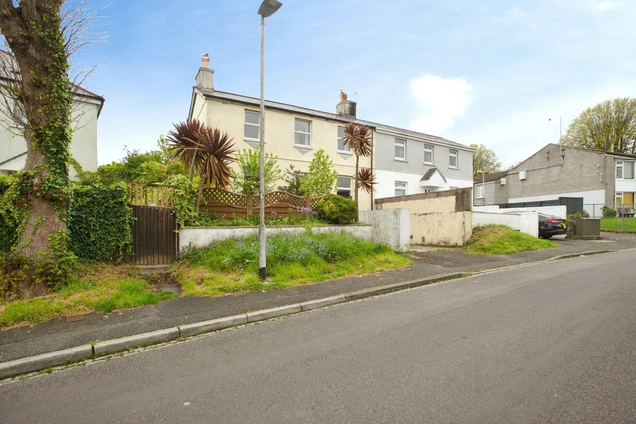 Greatlands Crescent, Plymouth, PL2, photo 16