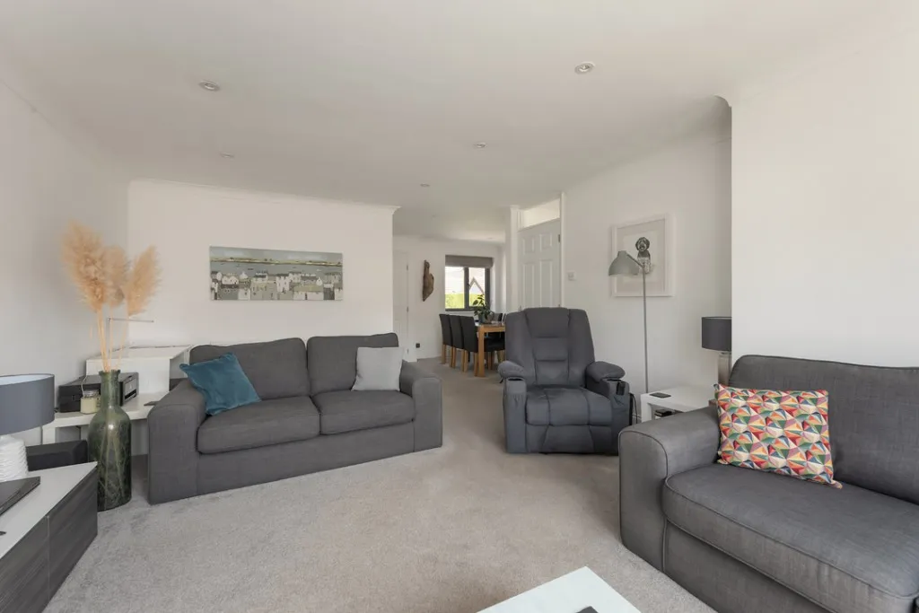 Cornwallis Avenue, Herne Bay, photo 4
