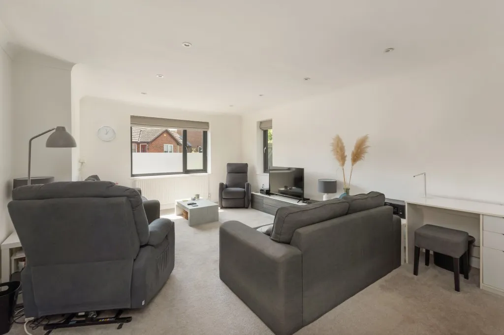Cornwallis Avenue, Herne Bay, photo 3