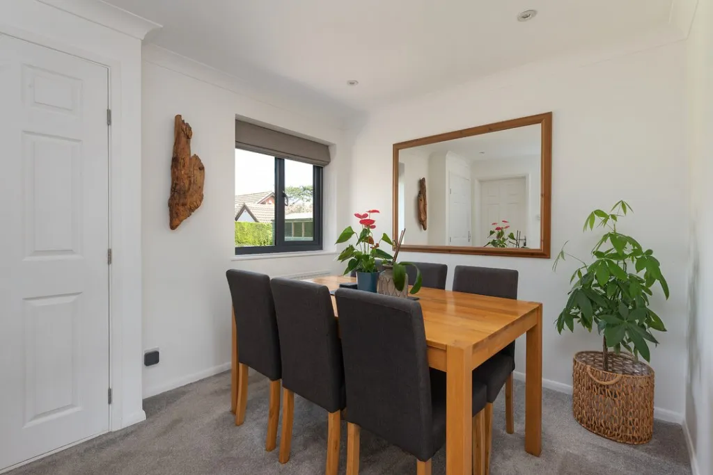 Cornwallis Avenue, Herne Bay, photo 11