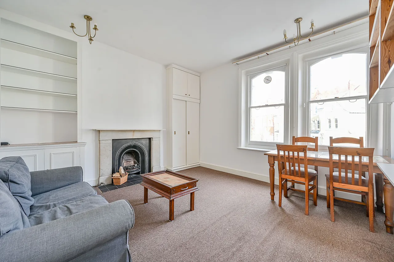 Flat 2, 46 Edith Road, London, photo 2