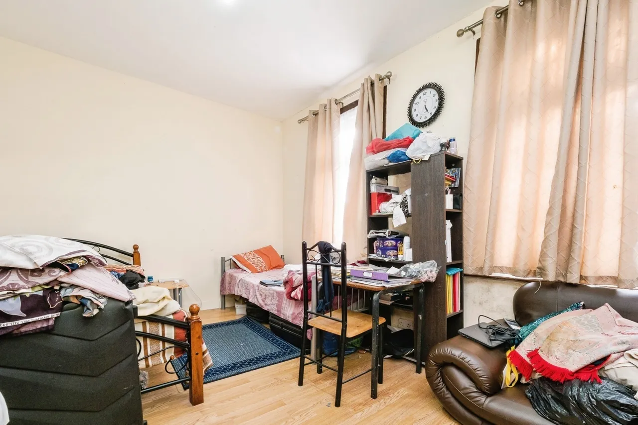 Ashford Road, East Ham, London, E6, photo 8