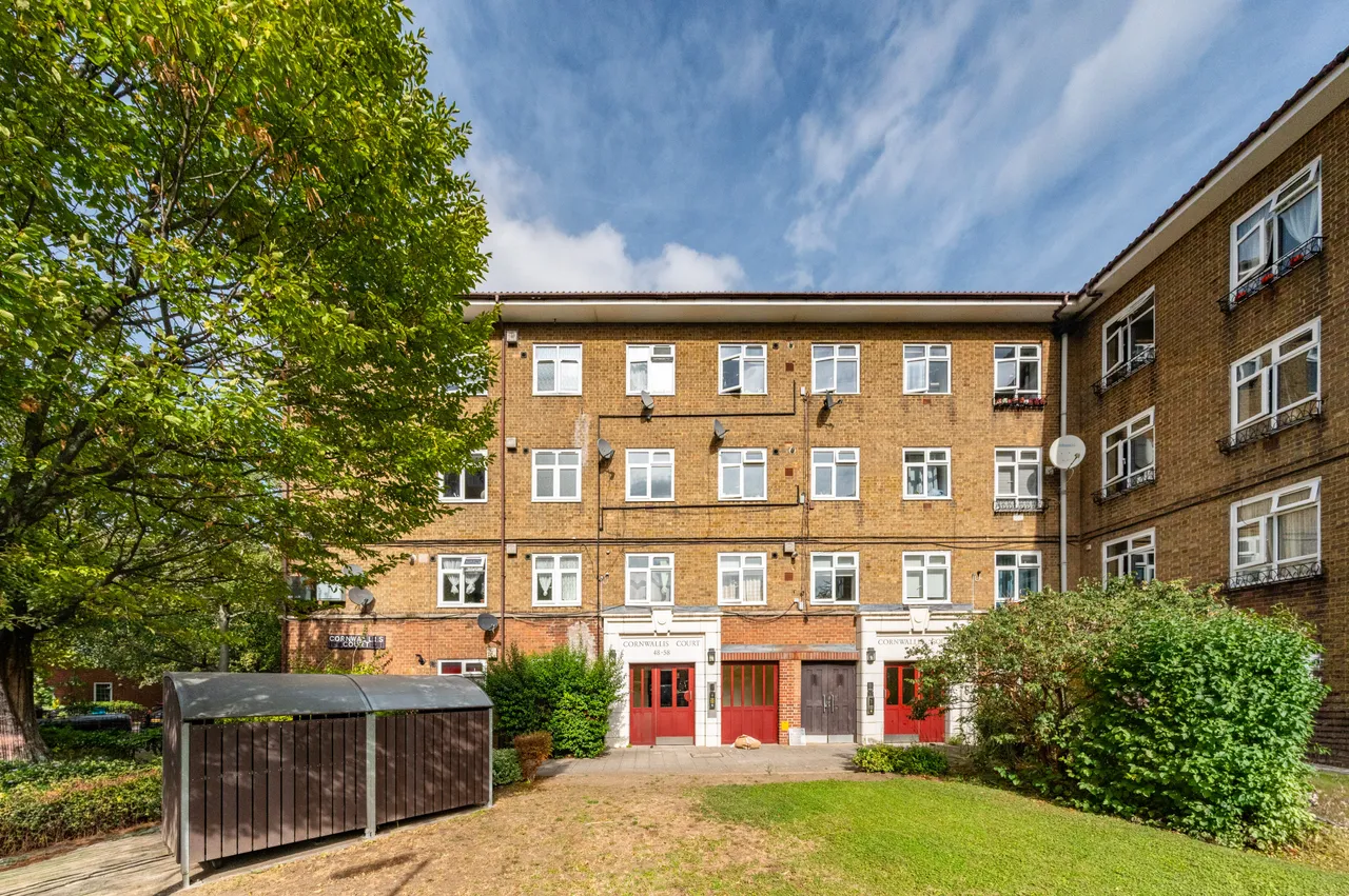 London, SW8, photo 8