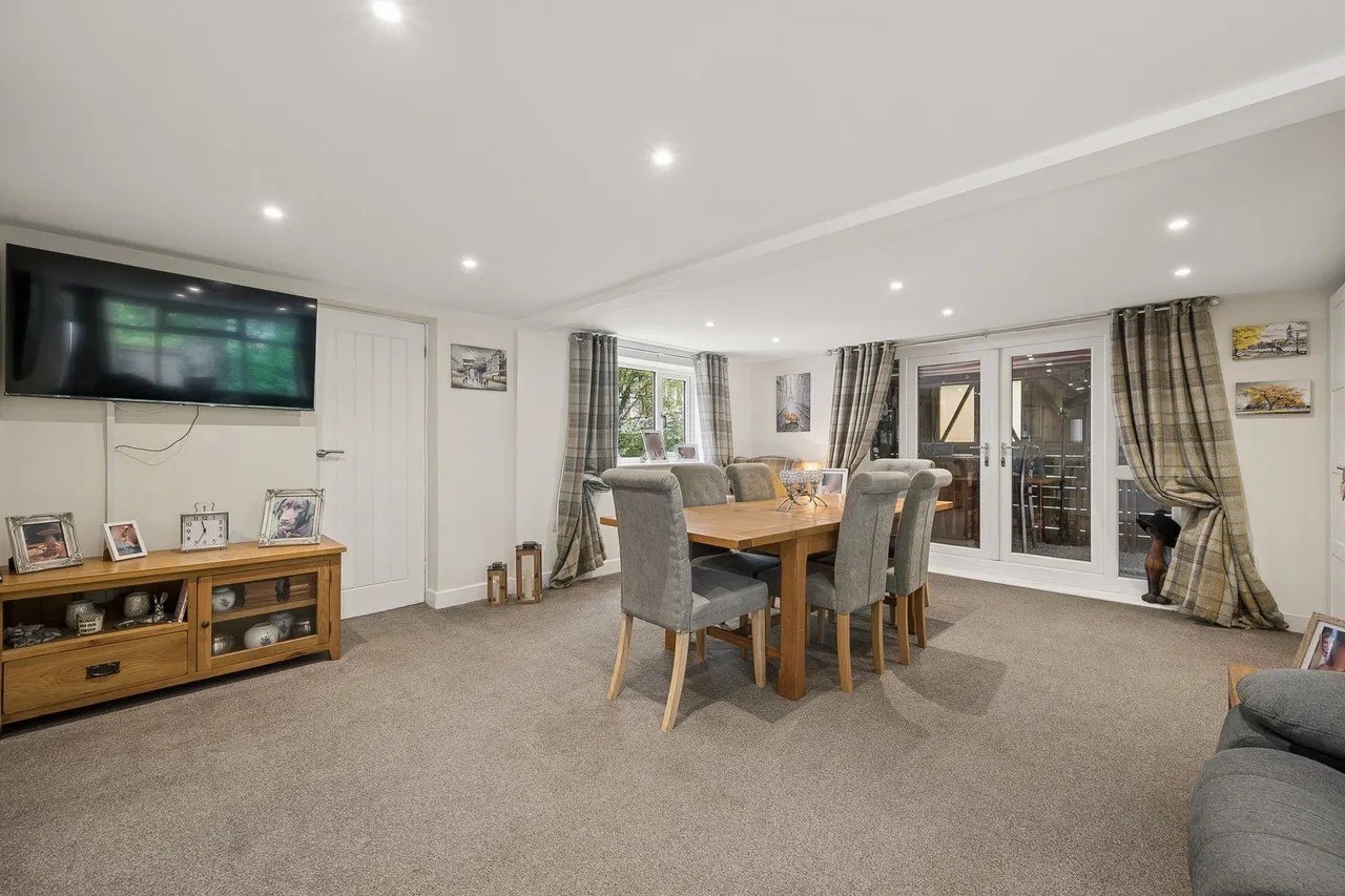 Heathbank Road, Cheadle, photo 4
