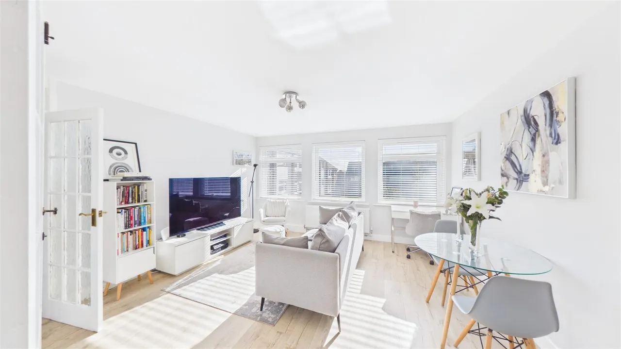 2 bed flat for sale, Mowbray Road, Crystal Palace, SE19