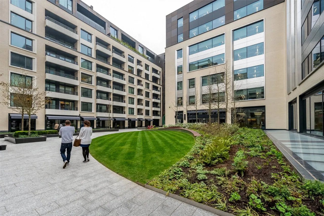 Rathbone Square, Fitzrovia, W1T, photo 19
