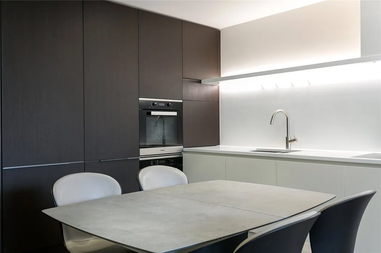 Rathbone Square, Fitzrovia, W1T, photo 6