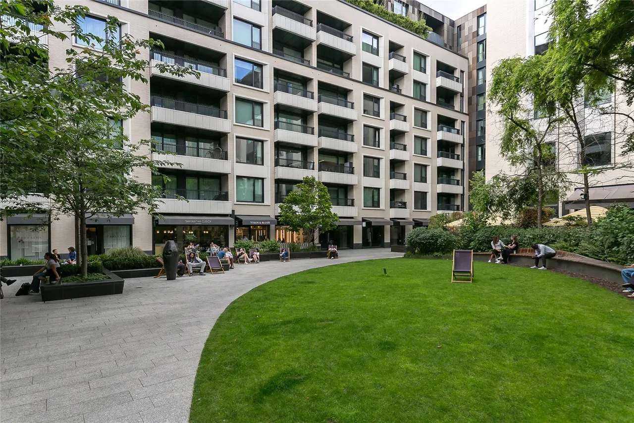 Rathbone Square, Fitzrovia, W1T, photo 11