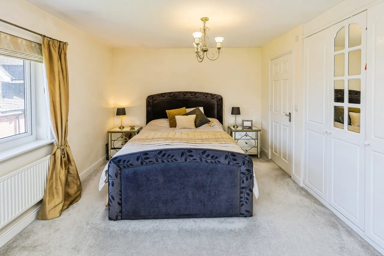Barnston Court, Mickle Trafford, CH2, photo 17