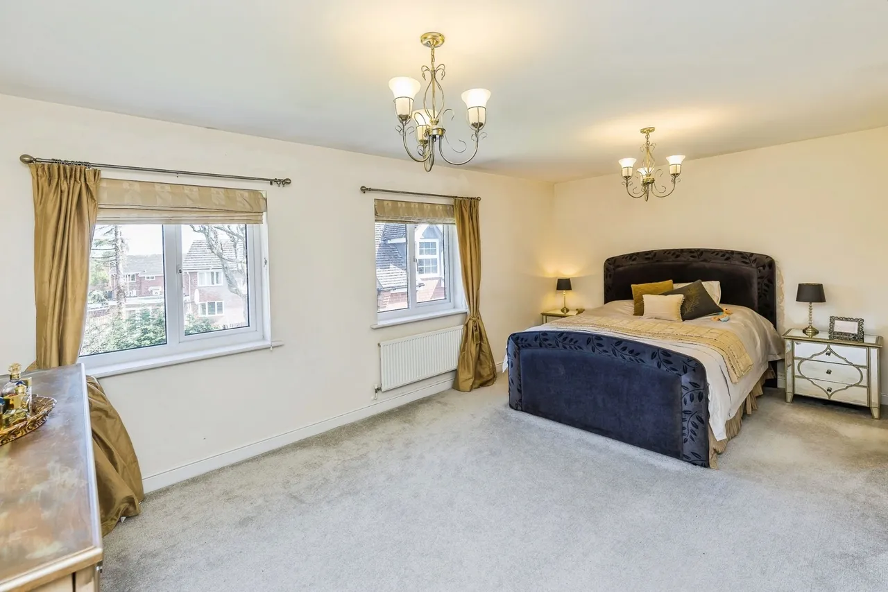 Barnston Court, Mickle Trafford, CH2, photo 16