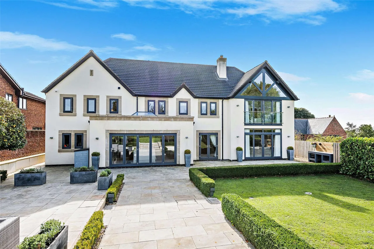 Gorsedd, Holywell, CH8, photo 43