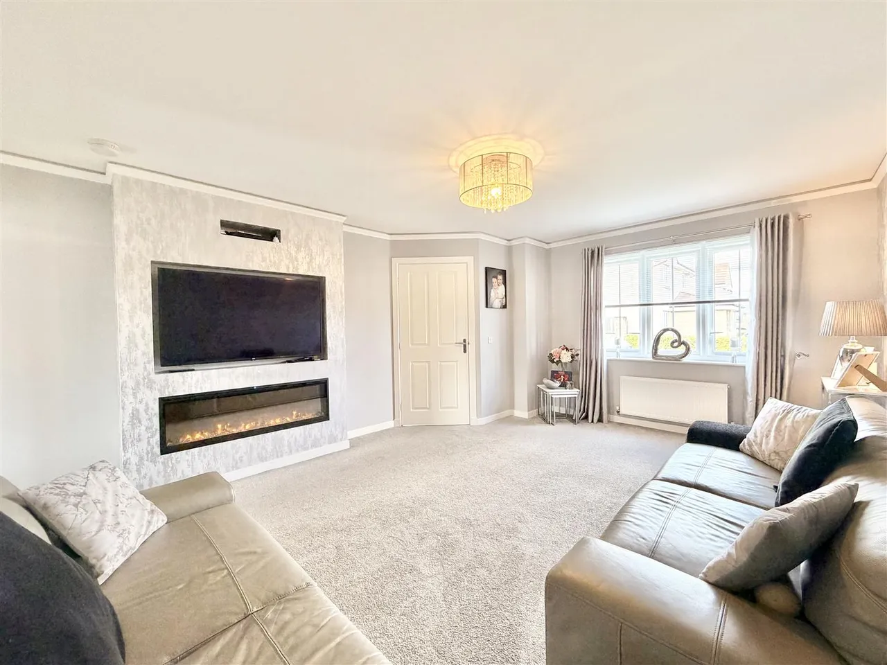 Holstein Avenue, Hamilton, Hamilton, ML3 8SE, photo 2