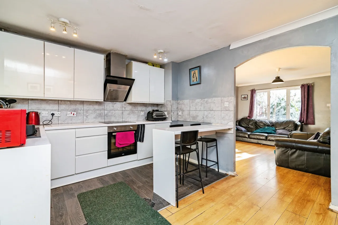 Dean Close, Nottingham, NG8, photo 4